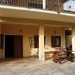Guest house Very Cozy Apartment In The Center Of Rome 3*