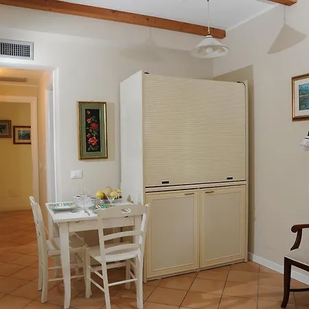 Very Cozy Apartment In The Center Of Rome 3*