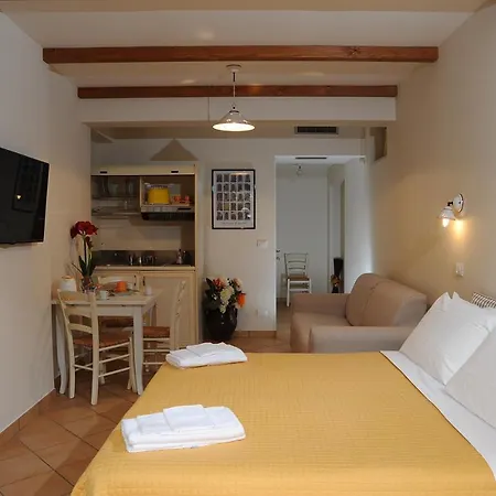 Very Cozy Apartment In The Center Of Rome Gasthof 3*