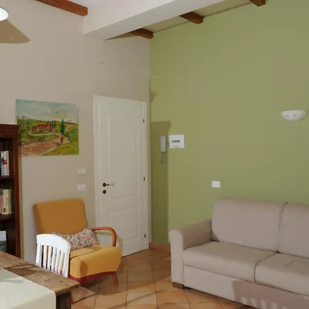 Gasthof Very Cozy Apartment In The Center Of Rome 3*